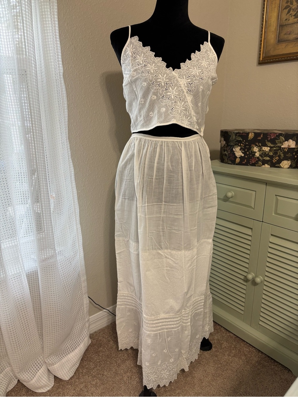 Vintage Designer Romantic White Cotton Eyelet Short-Camisole & Maxi Half-Slip